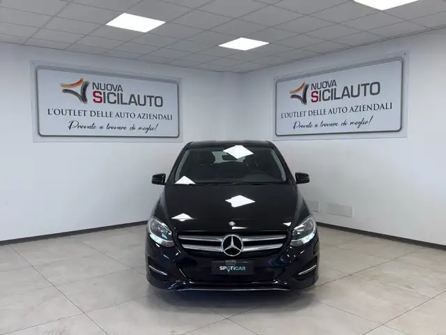 Mercedes-Benz B 180 B 180 d Automatic Premium