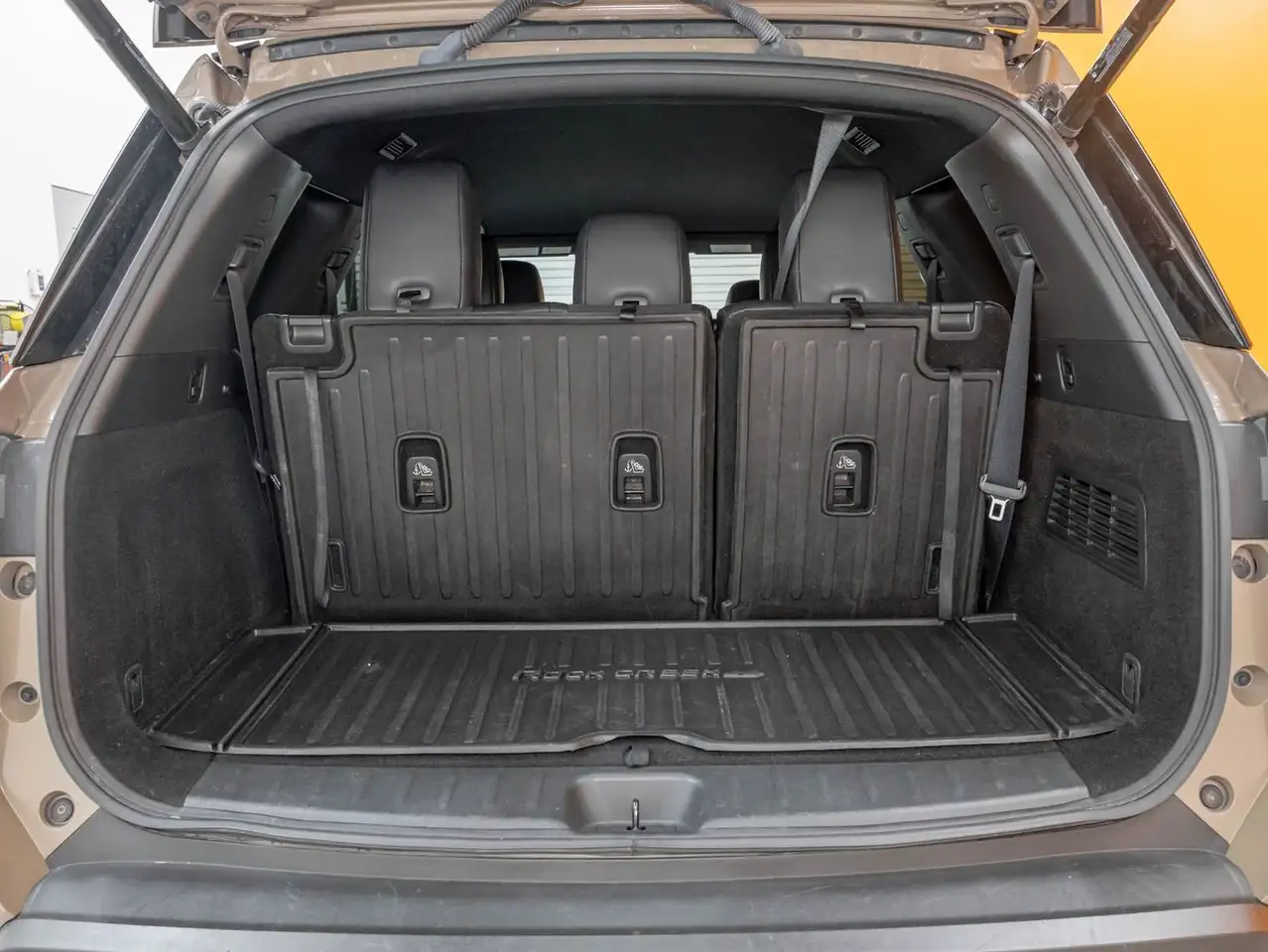 Nissan Pathfinder снимка Nissan Pathfinder