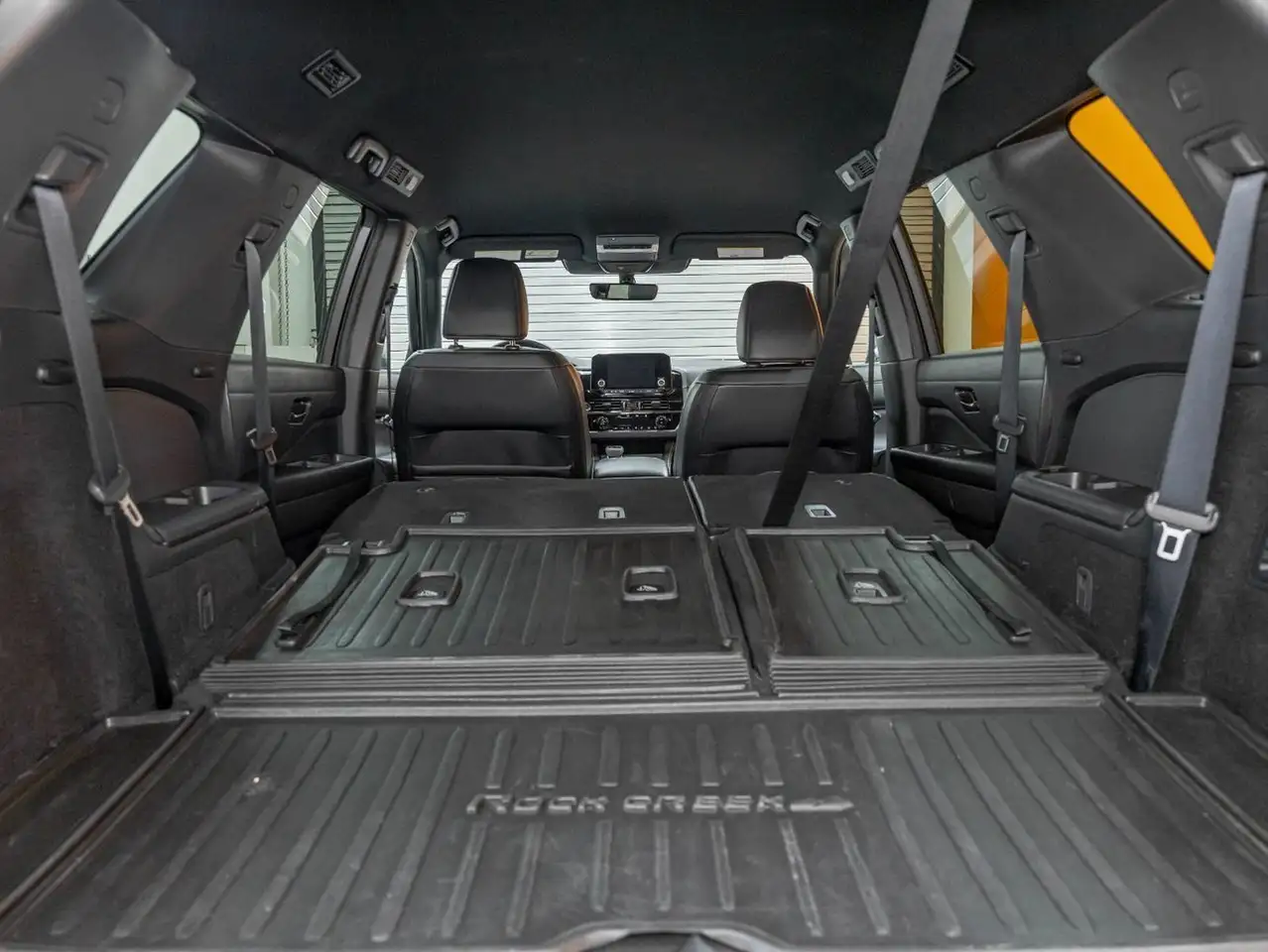 Nissan Pathfinder снимка Nissan Pathfinder