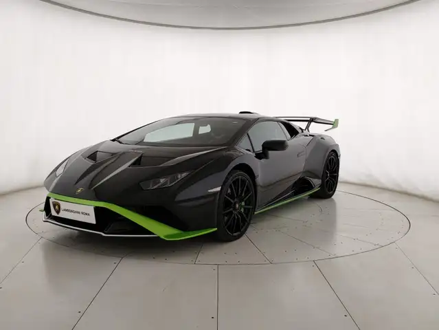 Lamborghini Huracán Huracan Coupe 5.2 STO 640 rwd