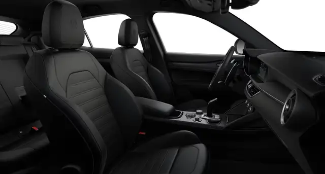 Alfa Romeo Stelvio view 7