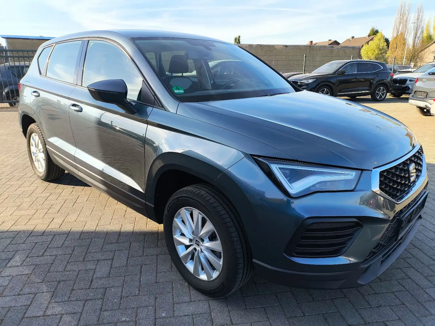 SEAT Ateca Reference,1HD,KLIMA,NAVI,SITZHEIZUNG Gris - 1