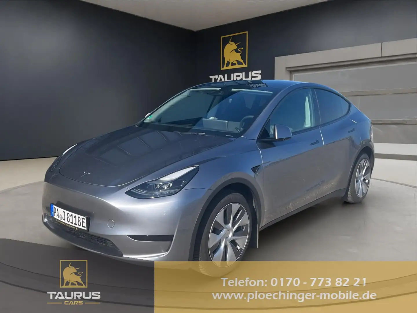 Tesla Model Y Hinterradantrieb*Panorama*AHK*MWSt. 220 kW (299... Silber - 1