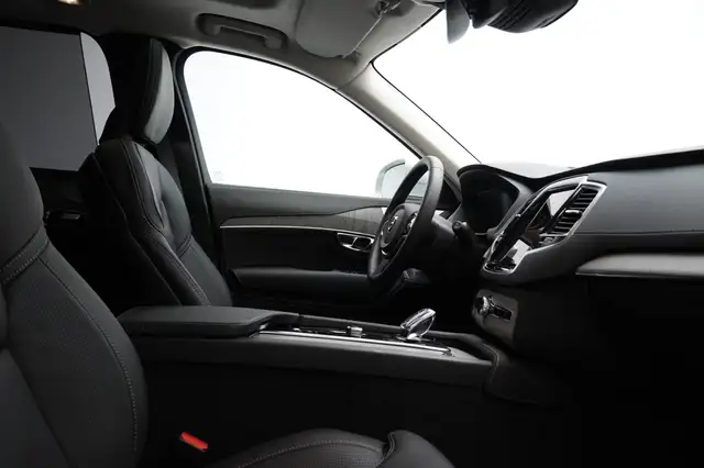 Volvo XC90 Ultra T8 Plug-in-Hybrid Bright AWD Ansicht 25