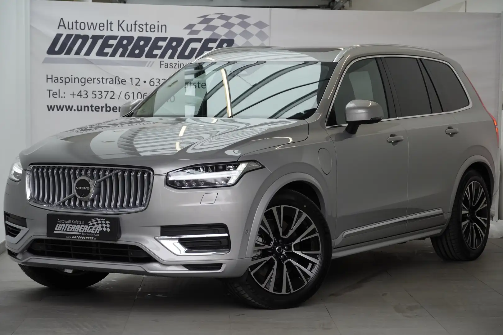Volvo XC90 Ultra T8 Plug-in-Hybrid Bright AWD Silber - 1