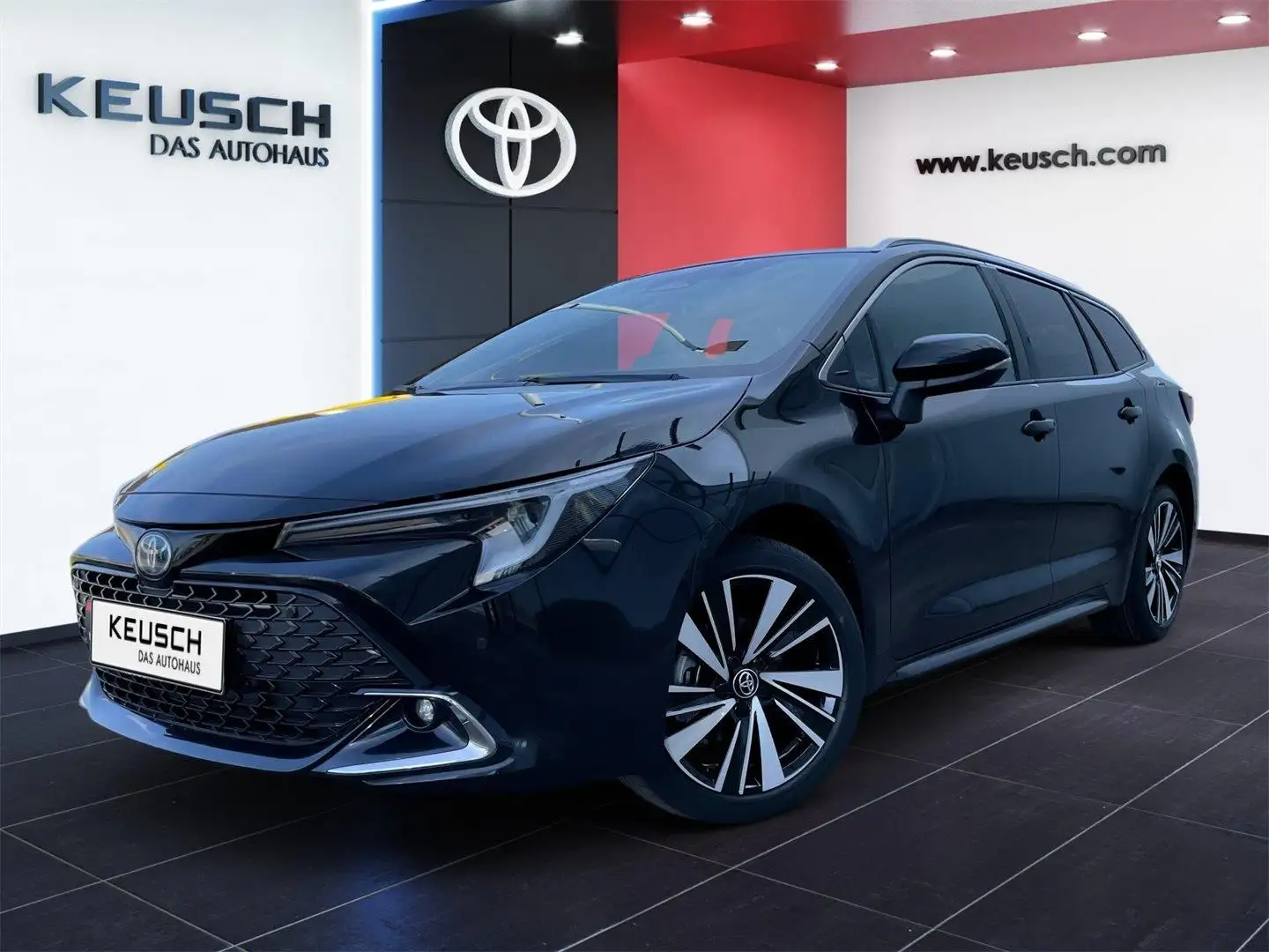 Toyota Corolla 1,8l Hybrid TS Active Drive Чёрный - 2