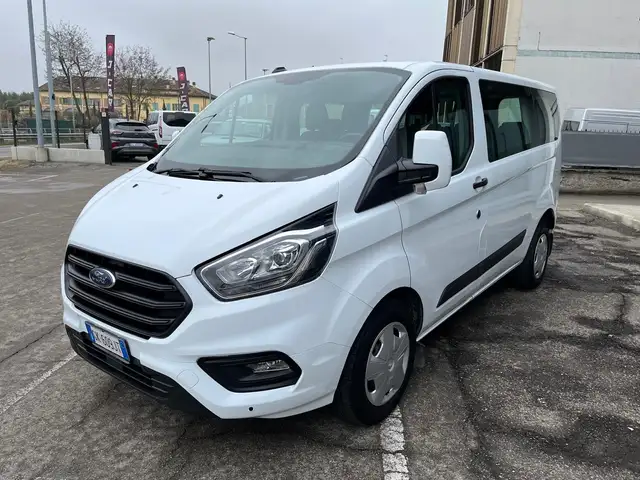 Ford Transit Custom 2.0 D 130 CV 9 POSTI PIU IVA ESPOSTA