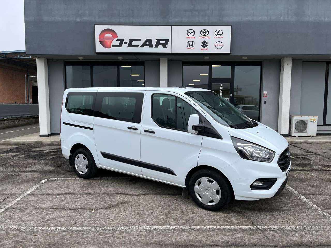 Ford Transit Custom 2.0 D 130 CV 9 POSTI PIU IVA ESPOSTA