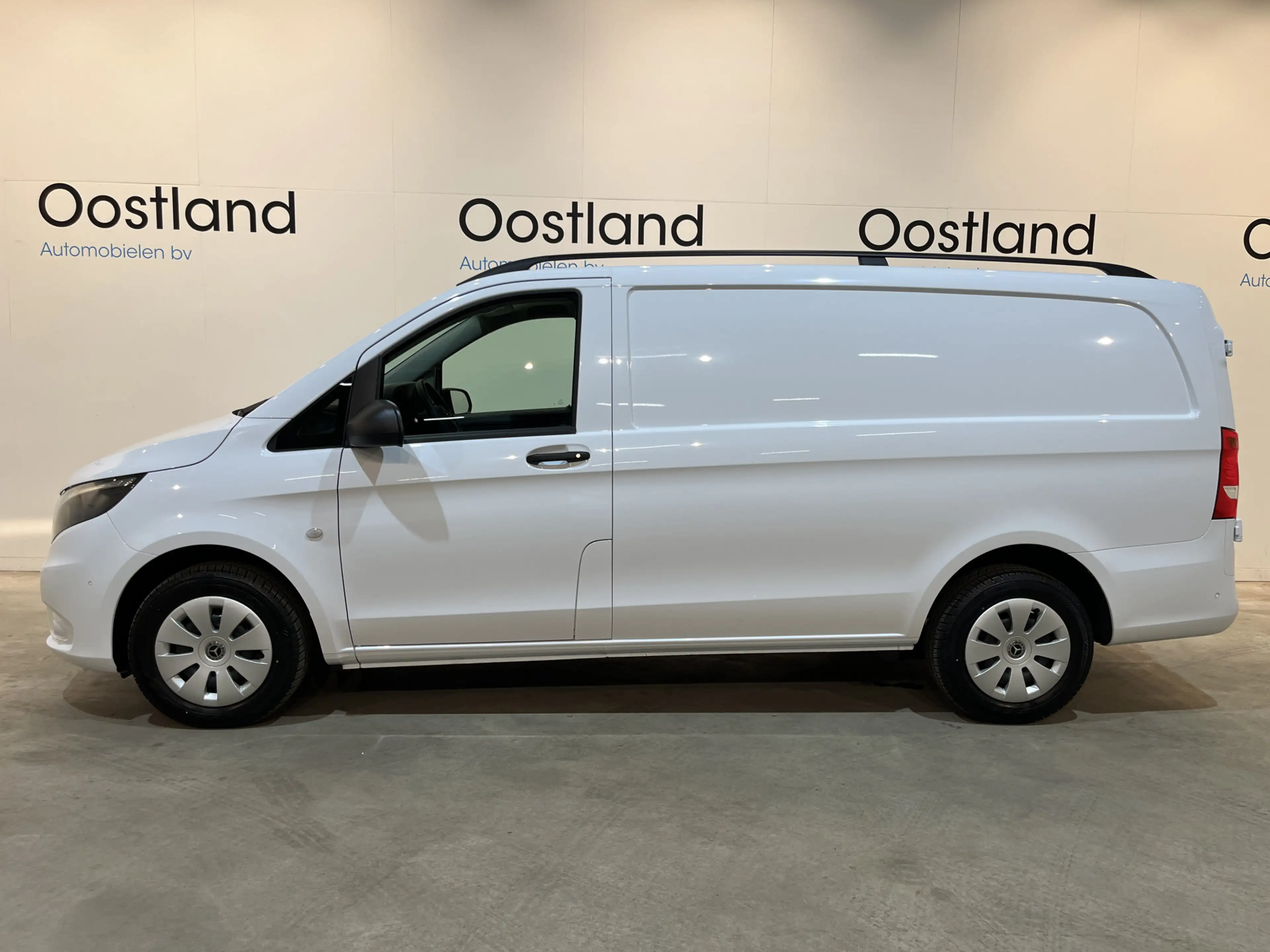Mercedes-Benz Vito 116 CDI Lang RWD Automaat / Euro 6 / Airco / CarPl — photo 4