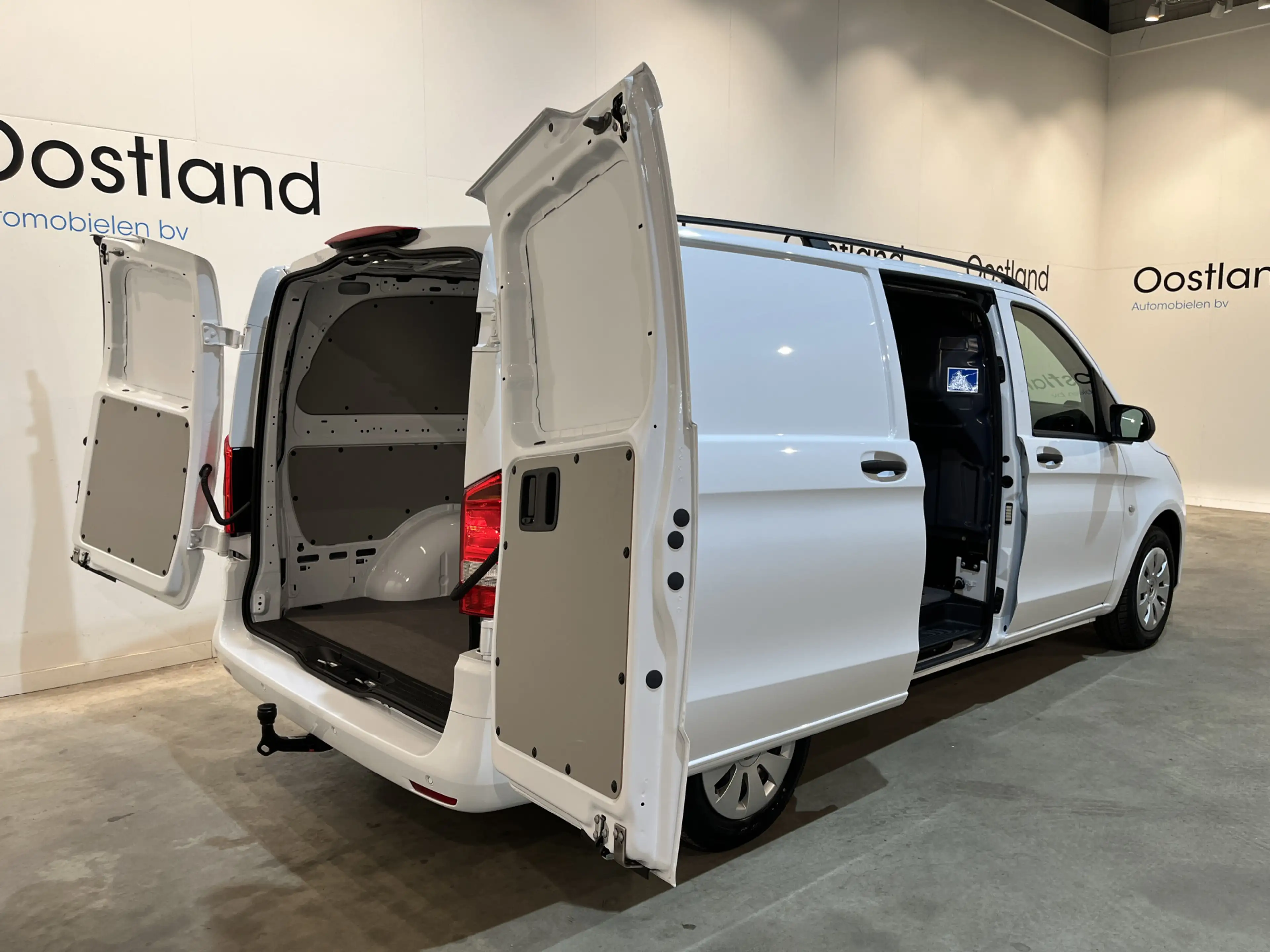 Mercedes-Benz Vito 116 CDI Lang RWD Automaat / Euro 6 / Airco / CarPl — photo 2