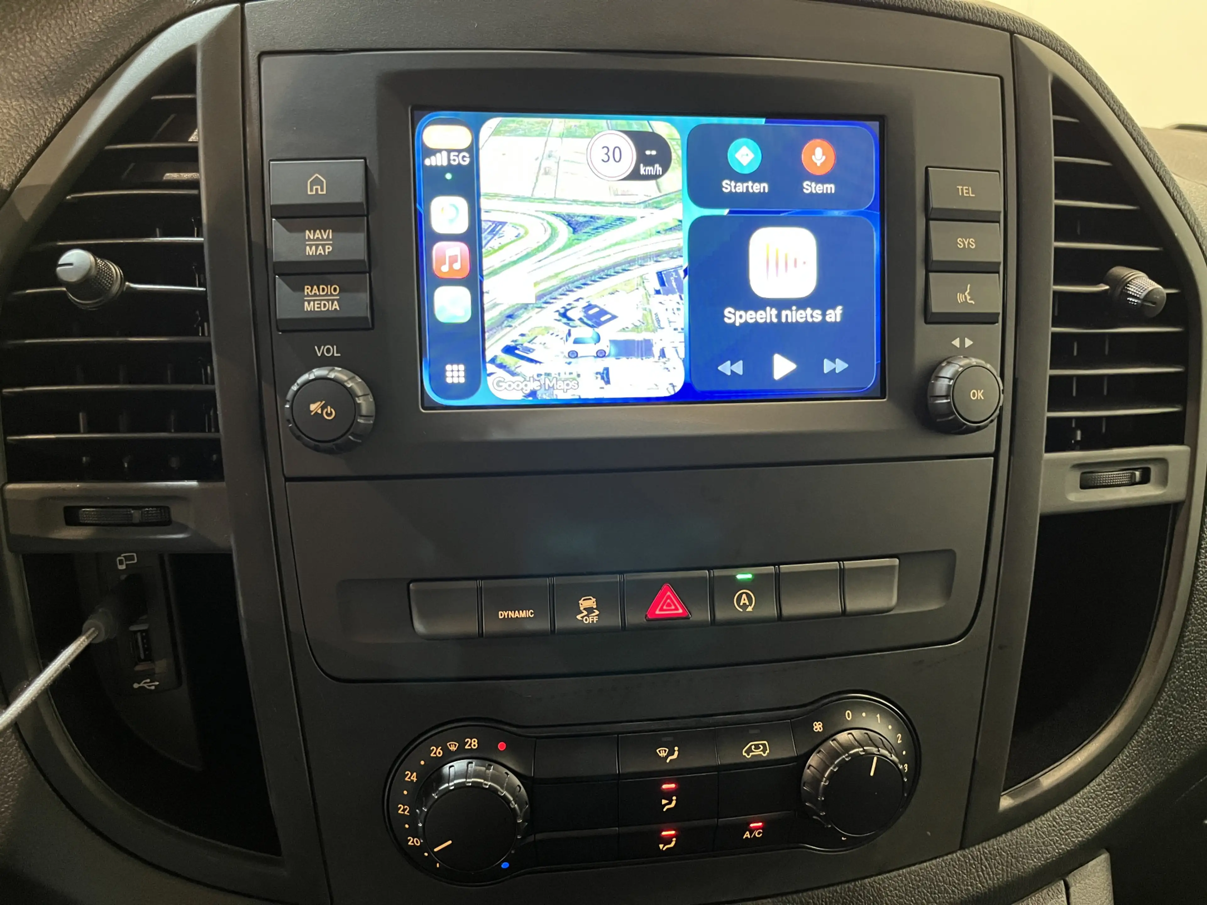 Mercedes-Benz Vito 116 CDI Lang RWD Automaat / Euro 6 / Airco / CarPl — photo 9