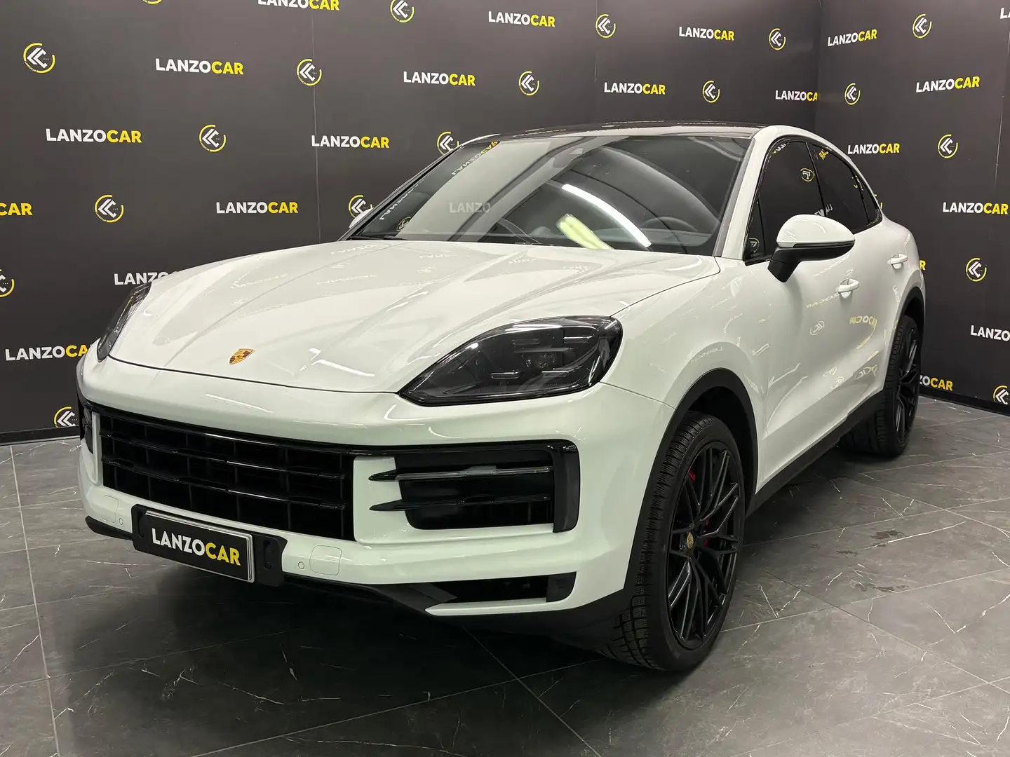 Porsche Cayenne S COUPE 4.0 V8 TURBO*PINZE ROSSE*TETTO*CERCHIO 22* Bianco - 1