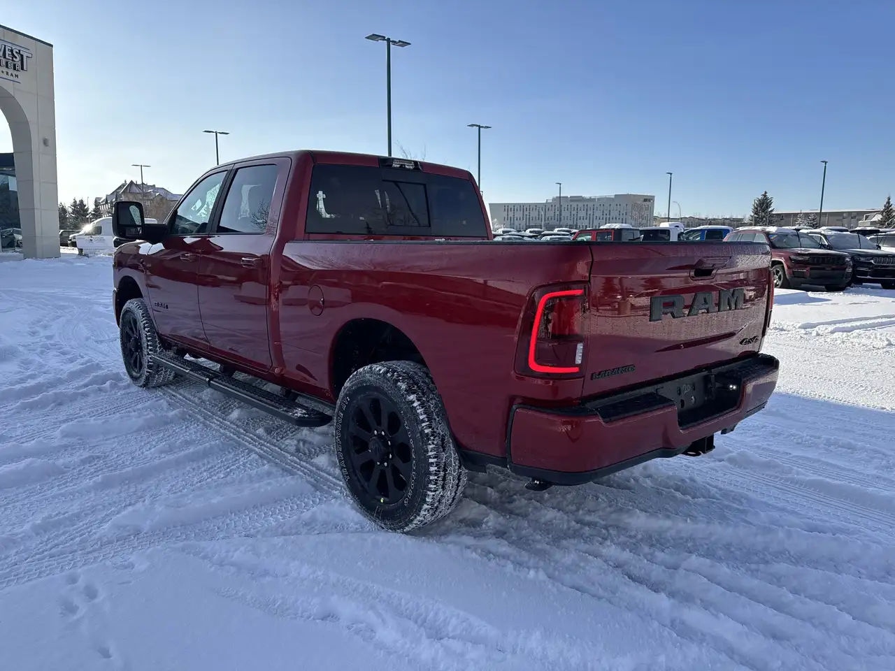 RAM 2500 снимка RAM 2500