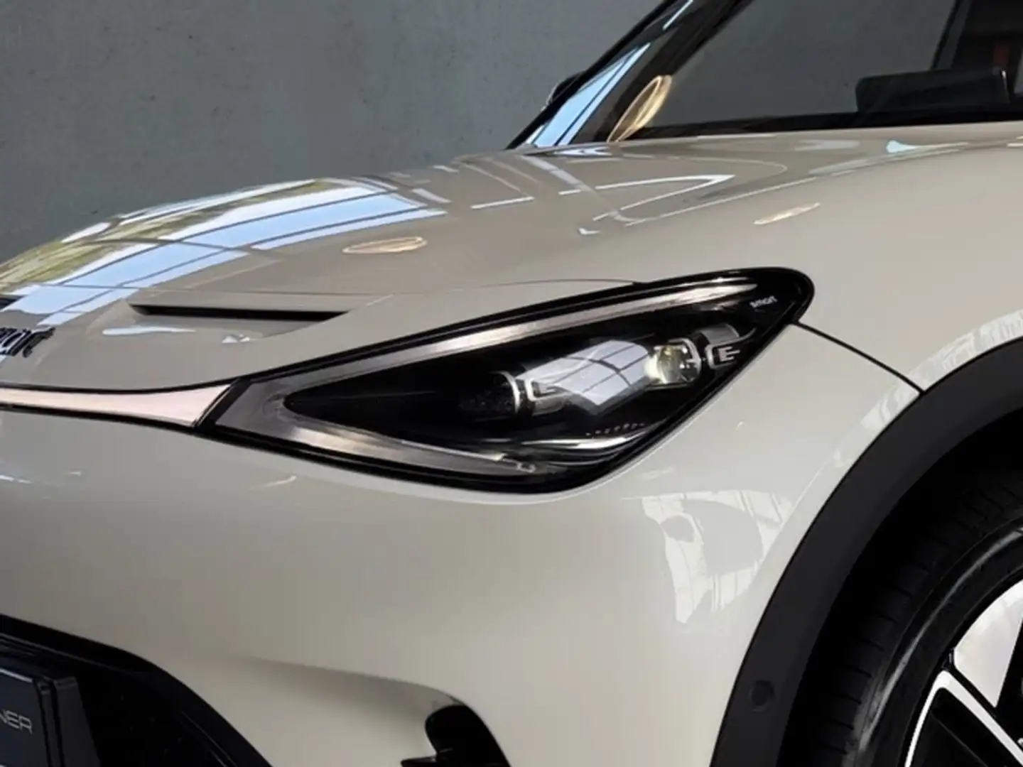 smart #1 315 kW AWD Brabus HUD+PANO+TOTWINKEL+BEATS Weiß - 2