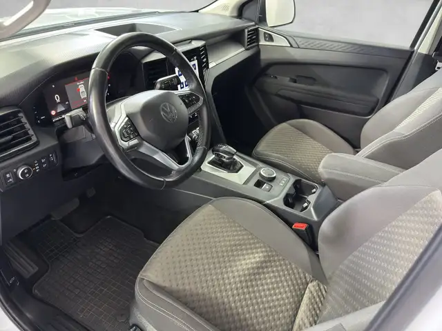 Volkswagen Amarok view 6