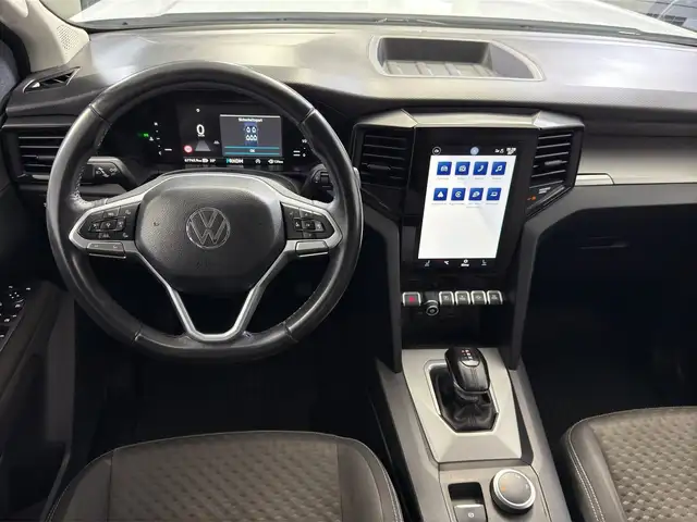 Volkswagen Amarok view 7