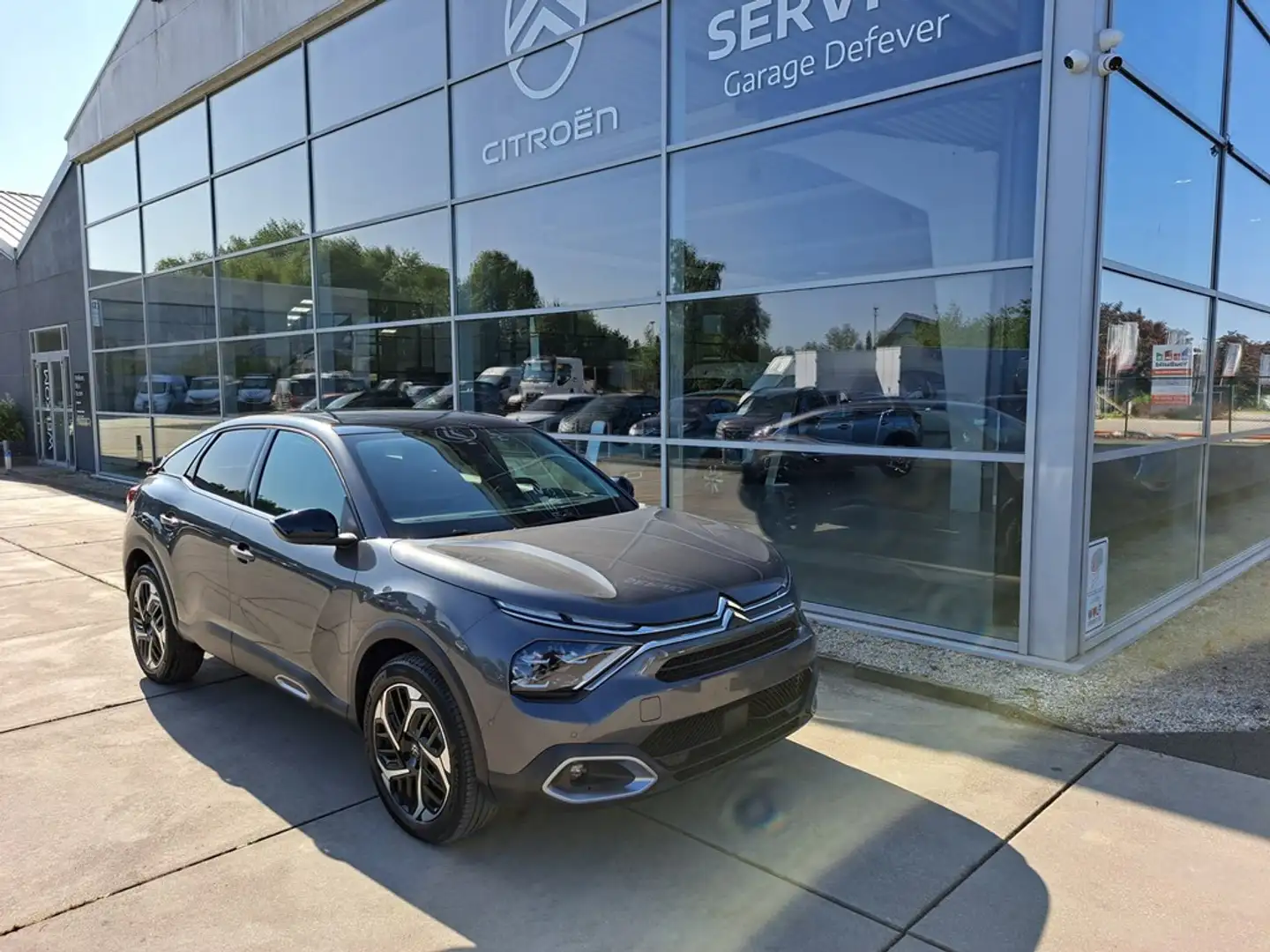 Citroen C4 1.2 PureTech 130 S&S MAX EAT8 Grijs - 1