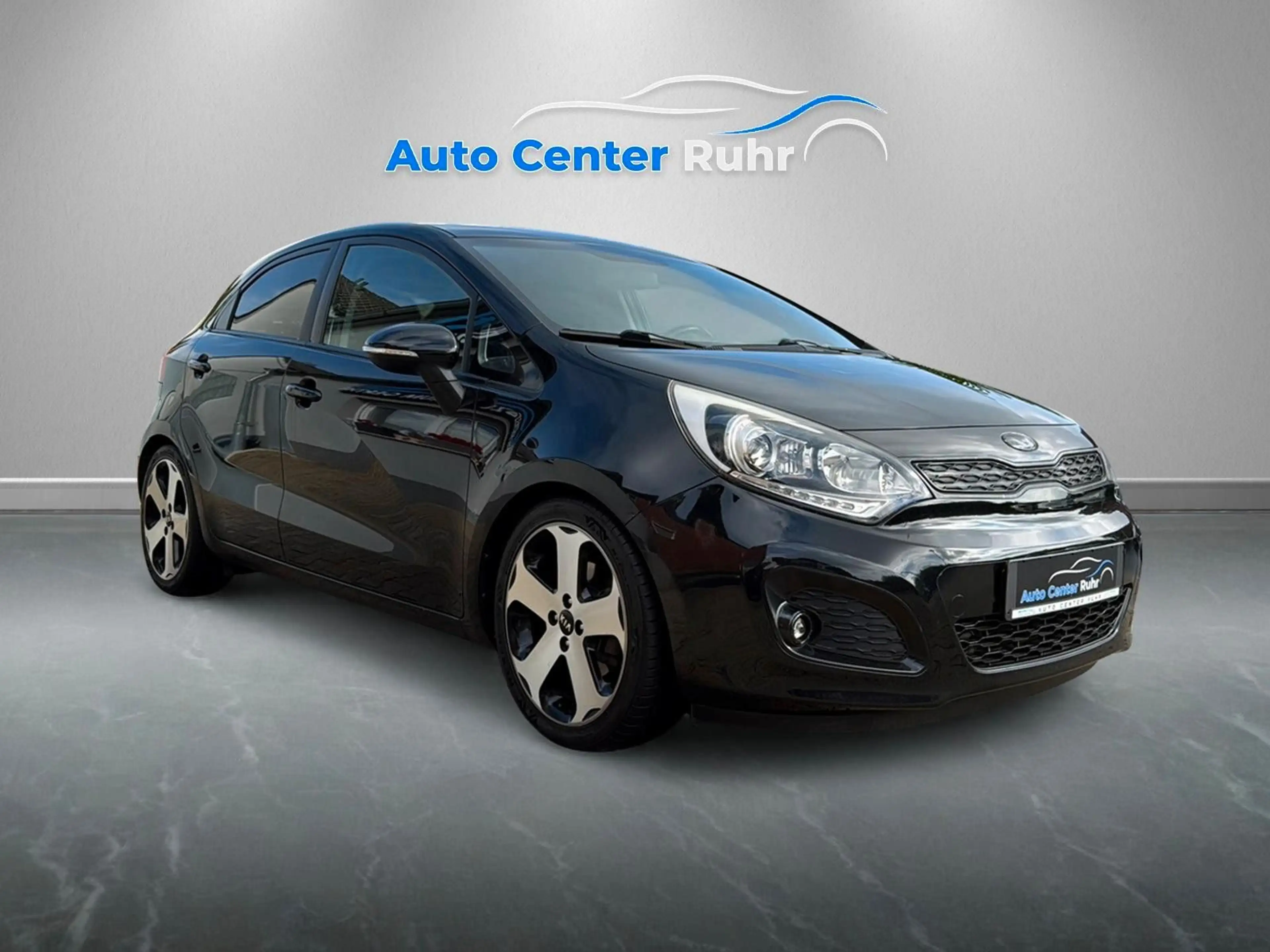 Kia Rio Platinum Edition *Leder*Schiebedach*Navi*PDC — photo 4
