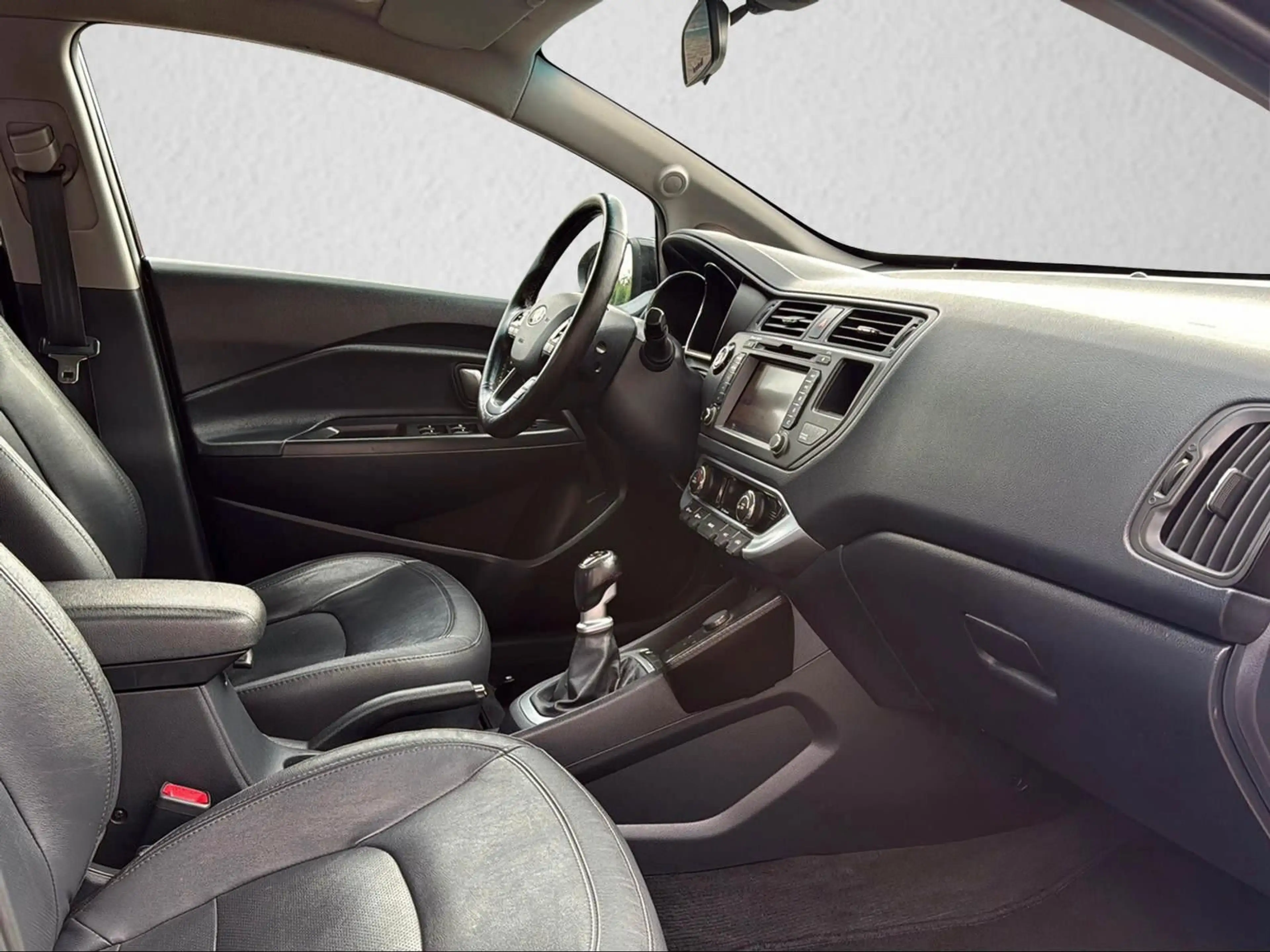 Kia Rio Platinum Edition *Leder*Schiebedach*Navi*PDC — photo 9