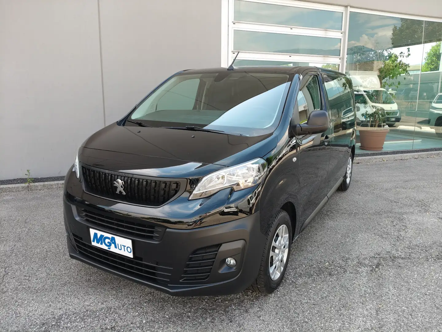 Peugeot Expert Expert BlueHDi 180 S&S EAT8 PL-TN Furgone 4.95 M Noir - 1