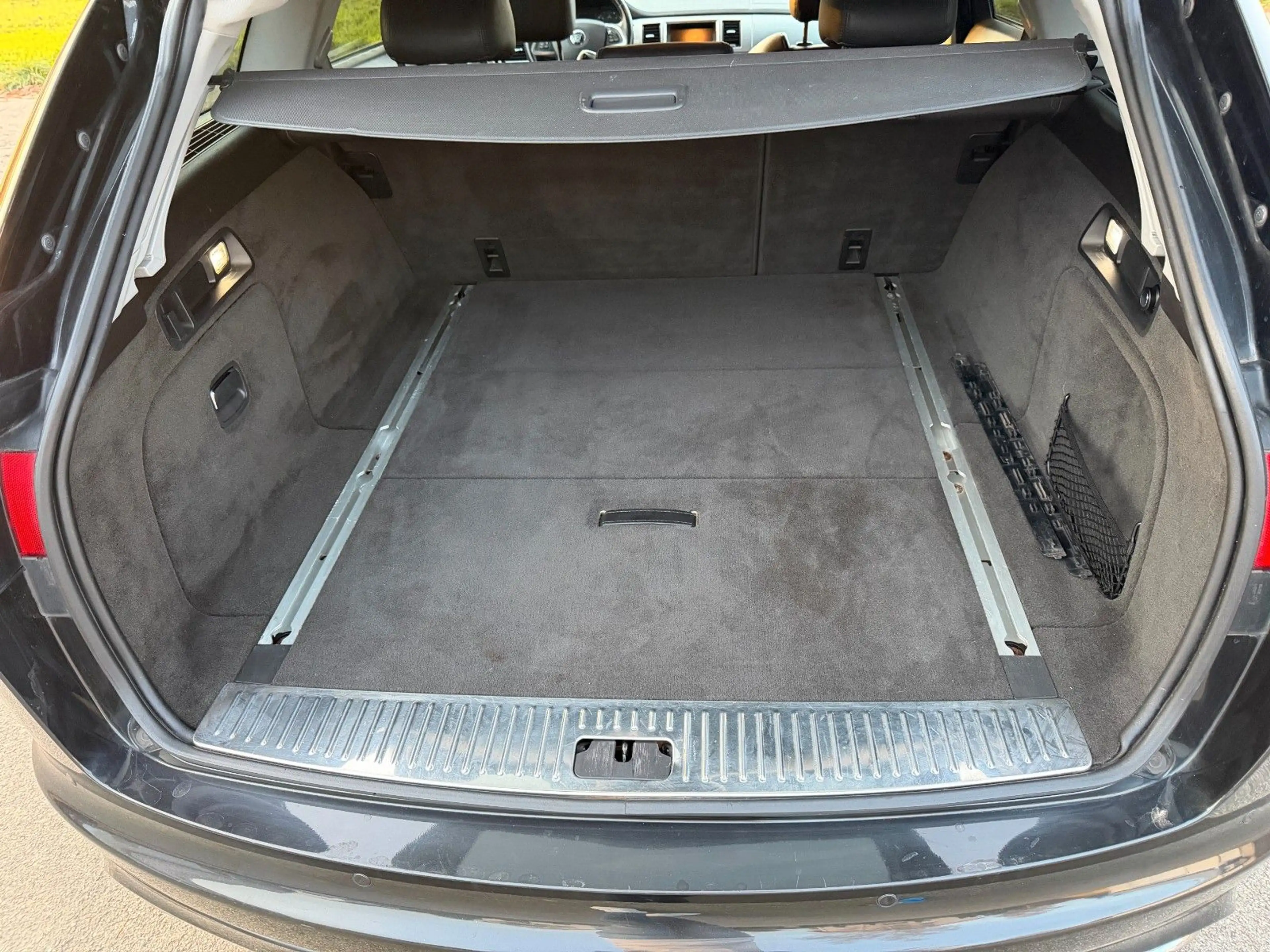 Jaguar XF S, KEYLESS/AHK/NAVI/LEDER/XENON — photo 13