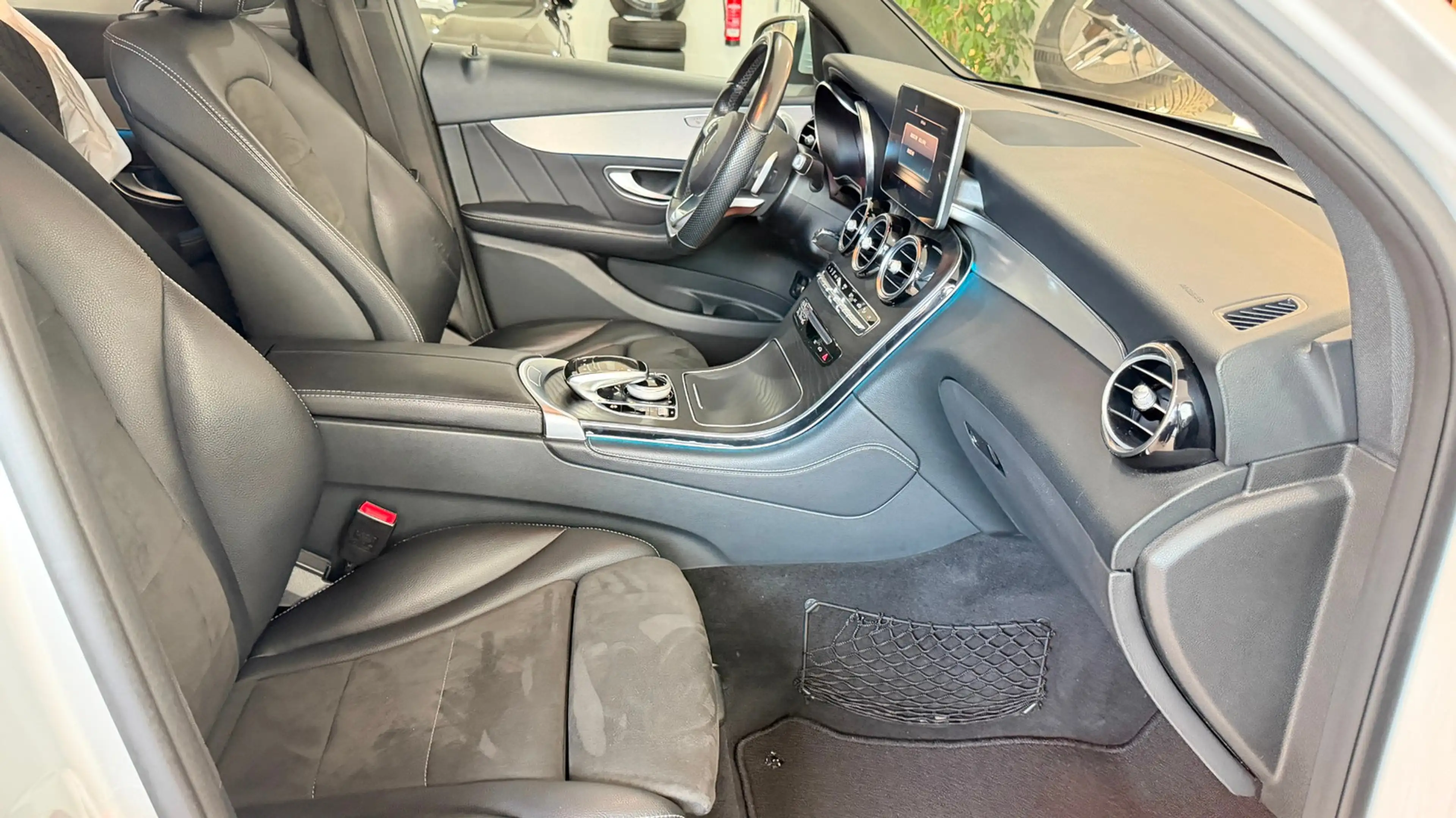Mercedes-Benz GLC 250 d 4Matic Head Up, AHK — photo 28