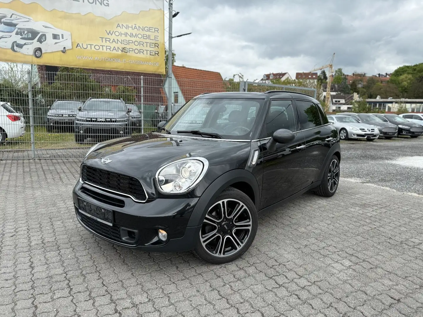 MINI Cooper S Countryman All4 Leder H/K Automatik Nav Schwarz - 1