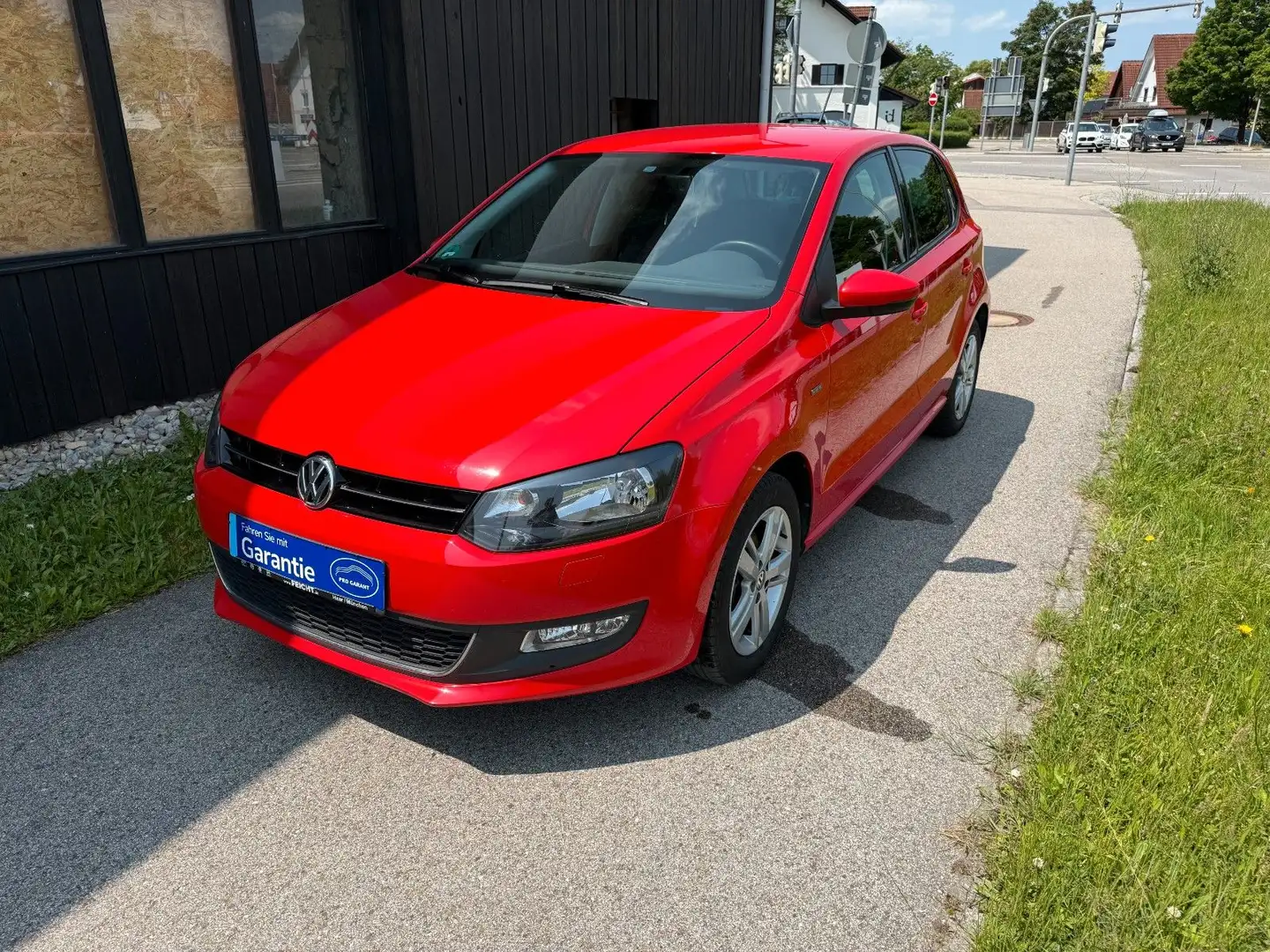 Volkswagen Polo V Life*1HAND*SHZ*TÜV 07/27 Rojo - 1