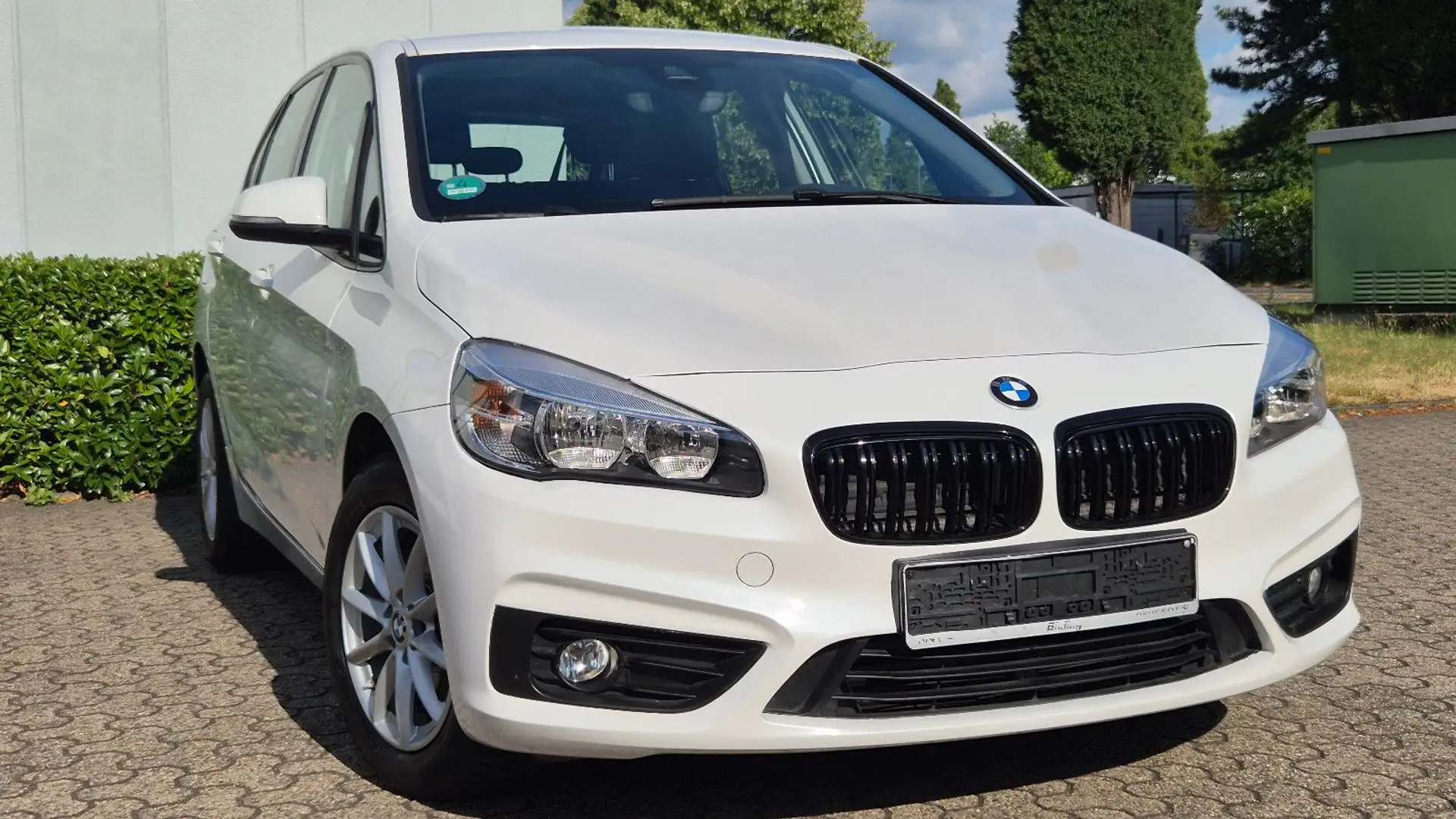 BMW 218 Aut./NAVI/MOTOR GENERALÜBERH. Weiß - 1