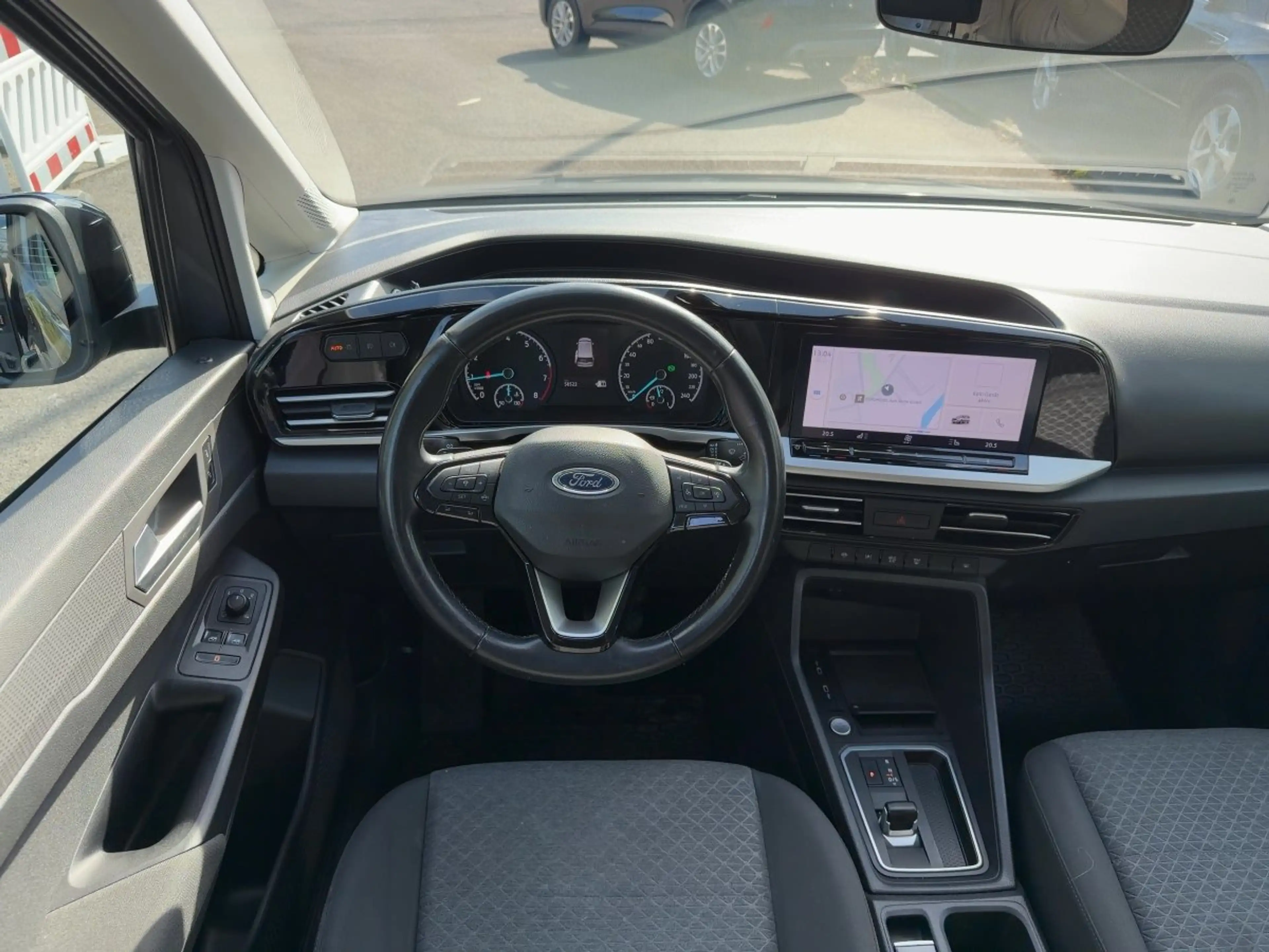 Ford Tourneo Connect 1.5 Titanium Navi+Sitzhz+ACC — photo 14