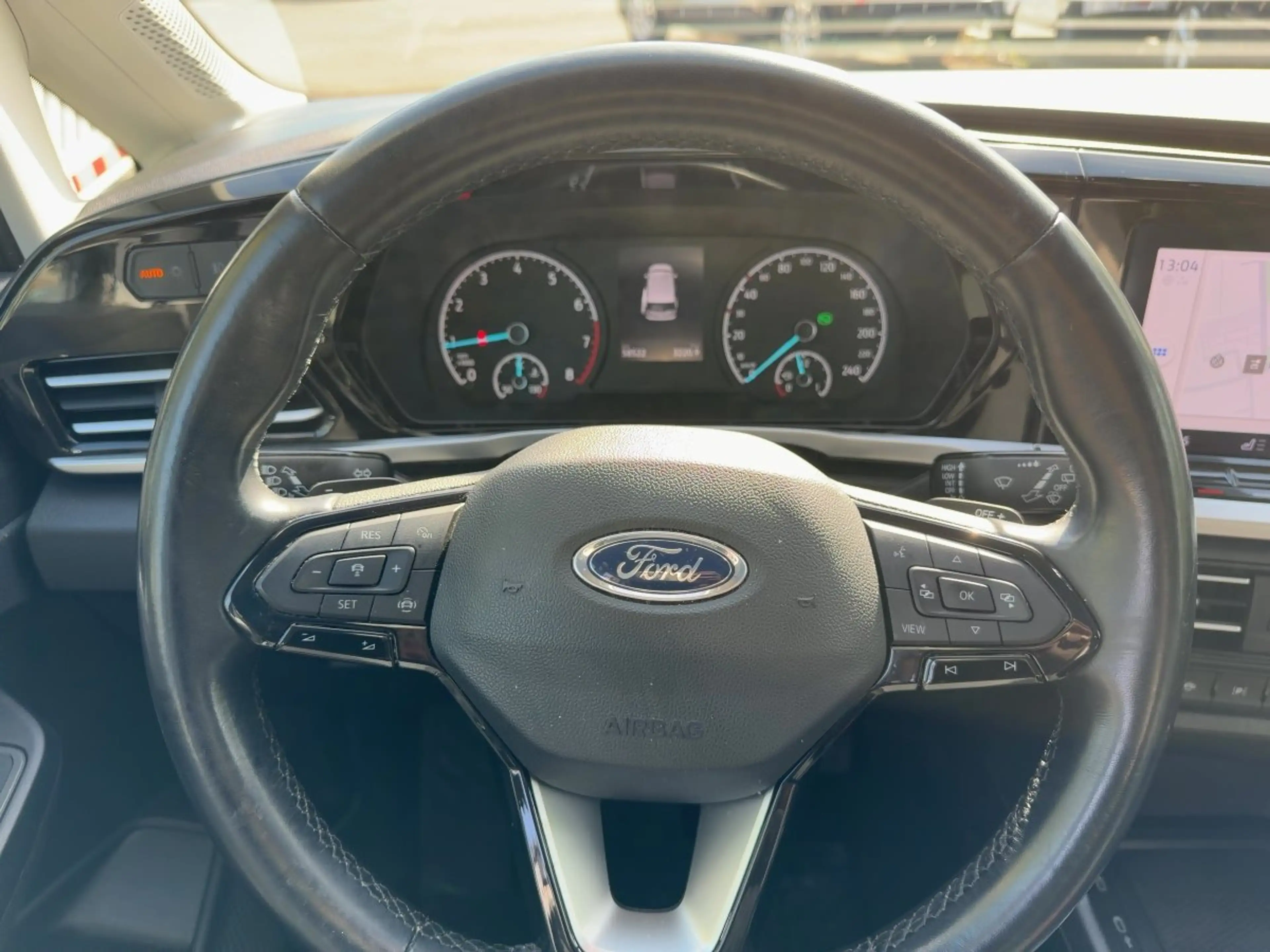 Ford Tourneo Connect 1.5 Titanium Navi+Sitzhz+ACC — photo 15