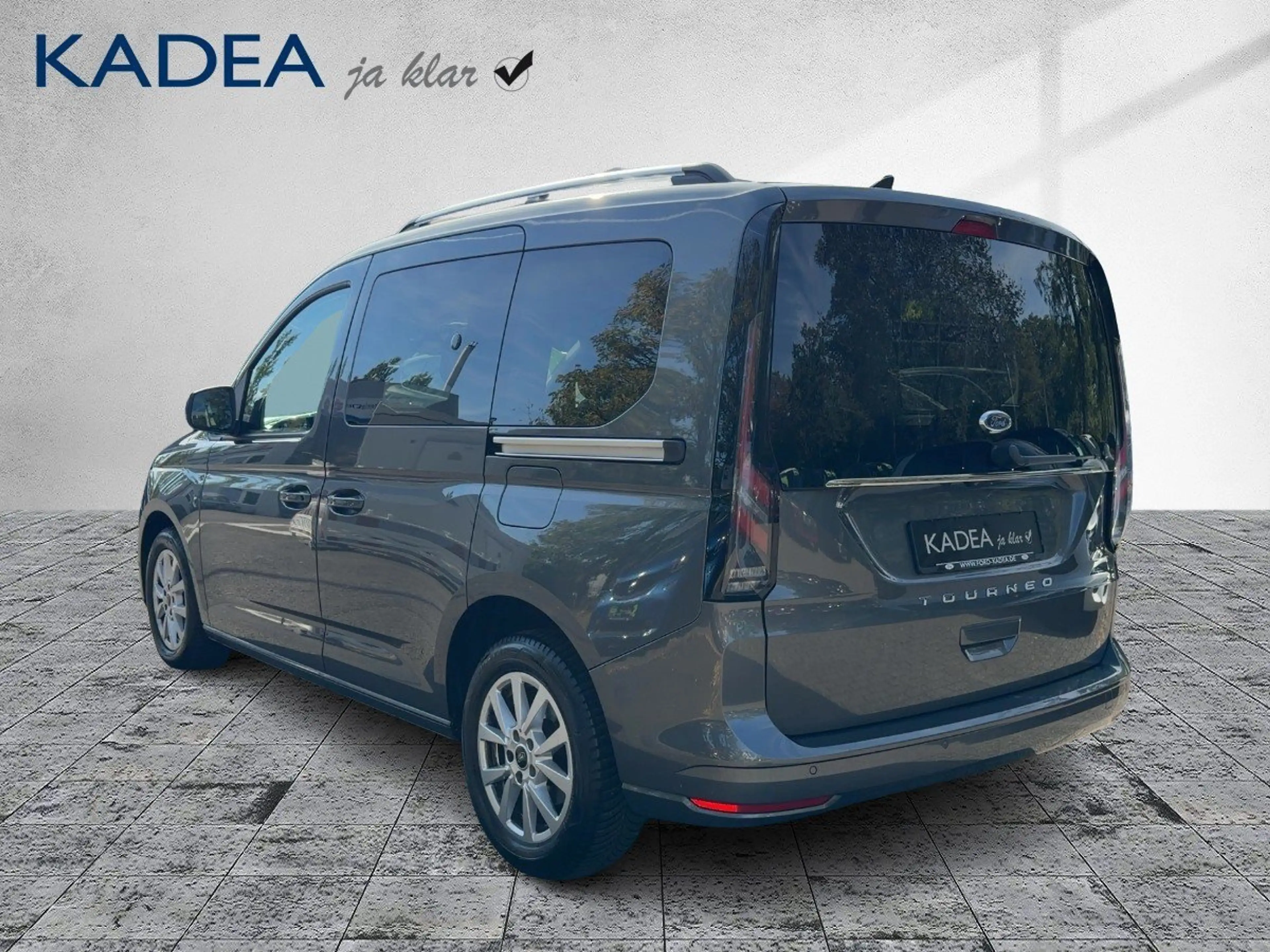 Ford Tourneo Connect 1.5 Titanium Navi+Sitzhz+ACC — photo 3