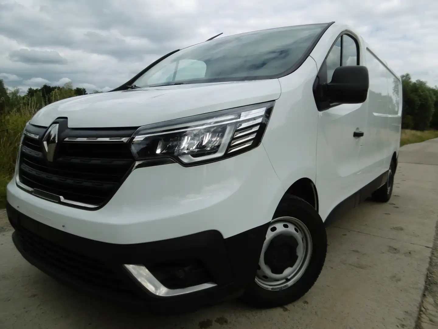 Renault Trafic 2.0d Blue dCi automaat full option netto 19500eu Wit - 1