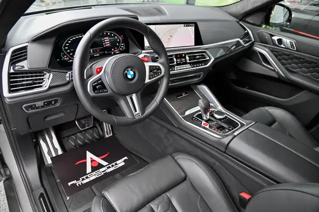 BMW X6 M view 9