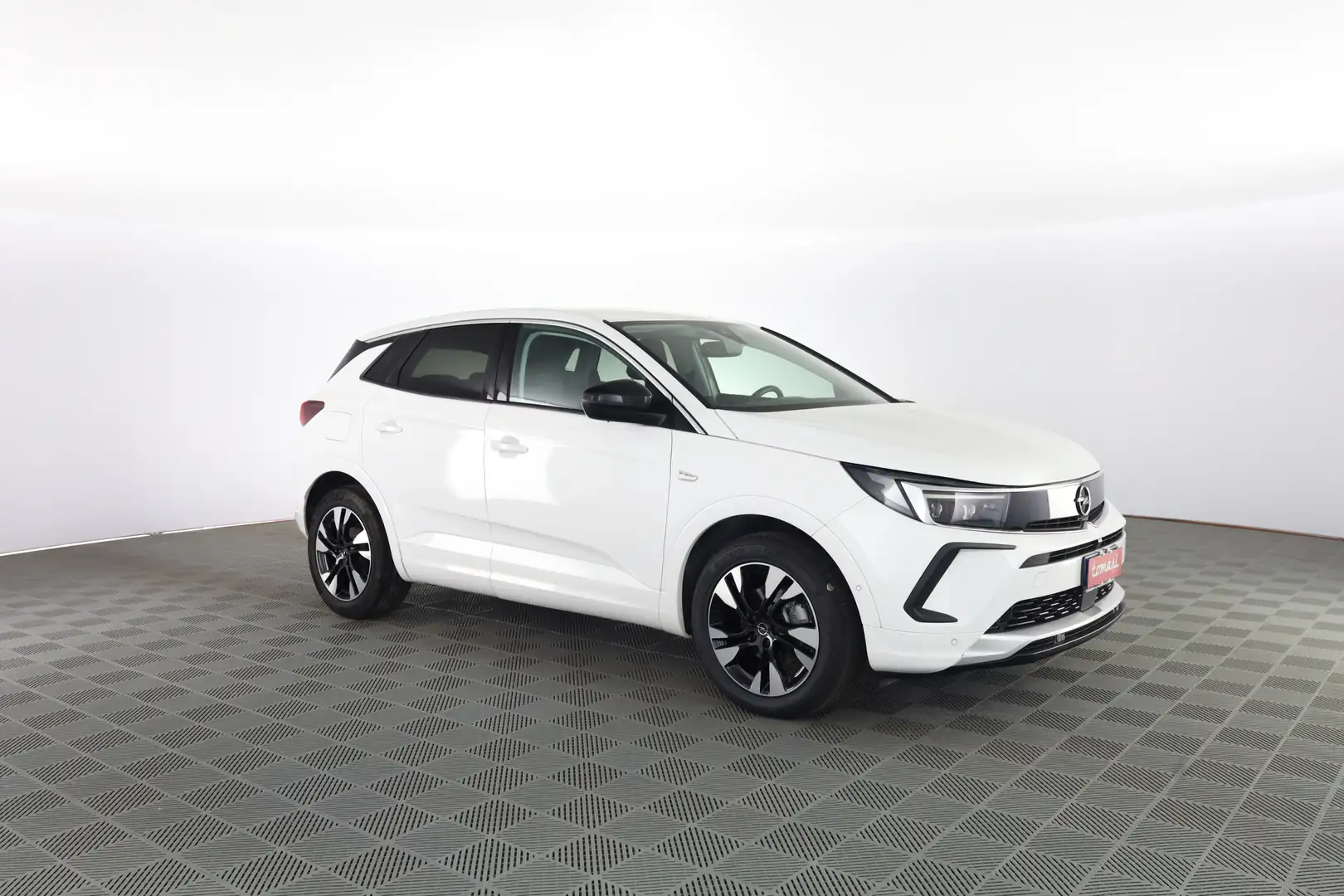 Opel Grandland X Grandland 1.5 diesel Ecotec aut. Business Elegance Bianco - 2