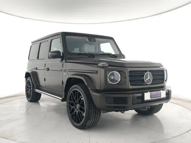 Mercedes-Benz G 500