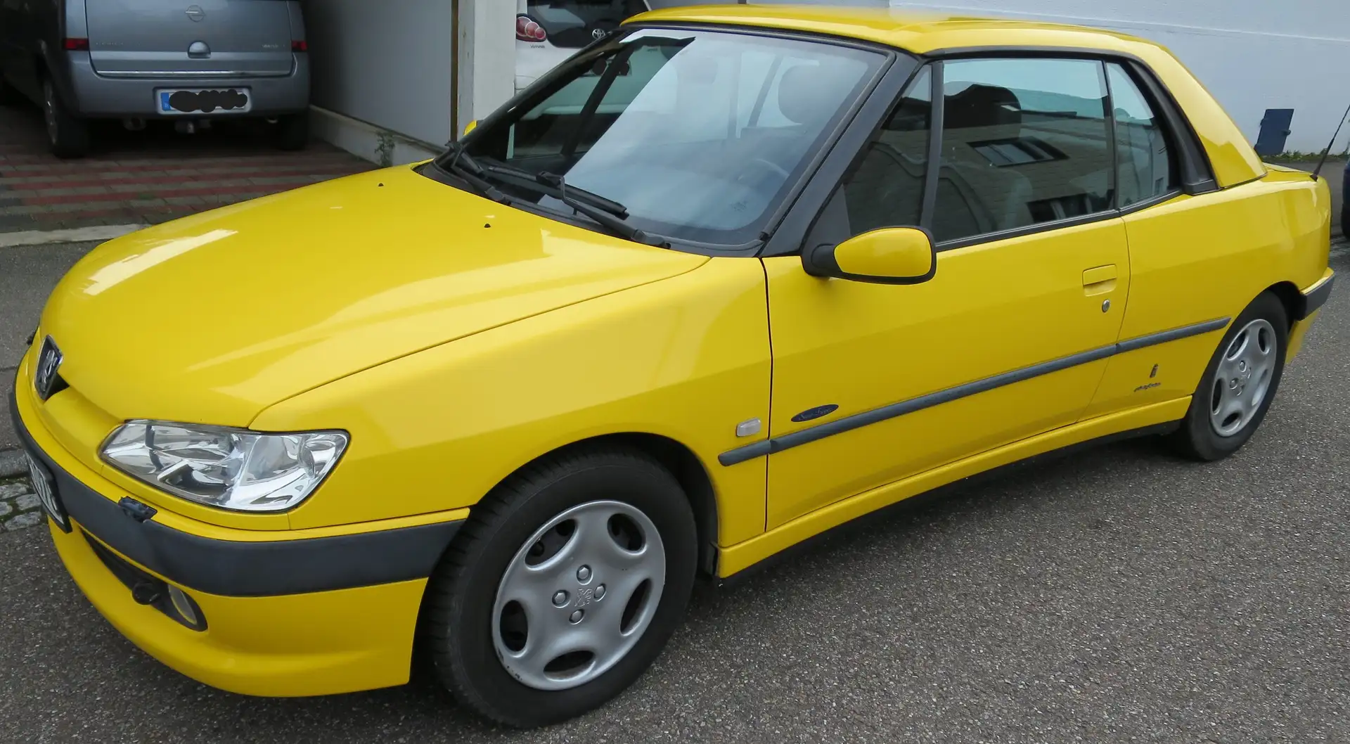Peugeot 306 306 Cabriolet 1.6 Saint Tropez Żółty - 2