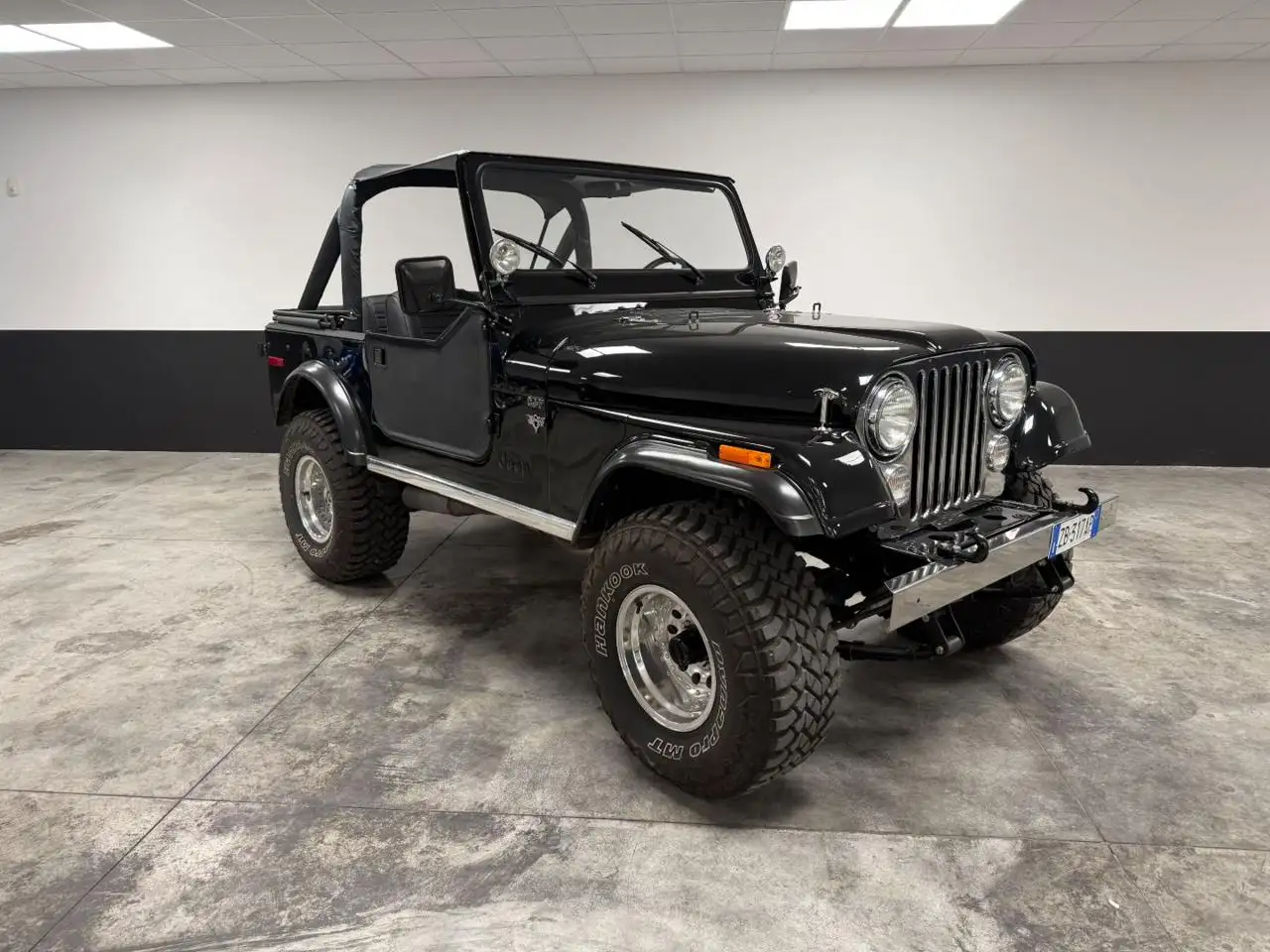 Jeep CJ-7 v8, foto 1