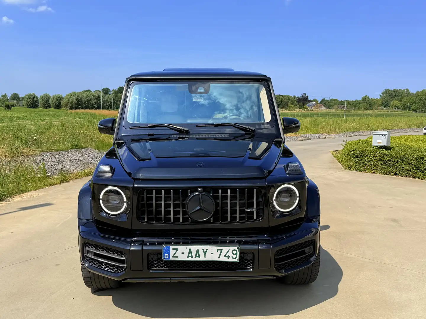 Mercedes-Benz G 63 AMG Speedshift 9G-TRONIC - 2