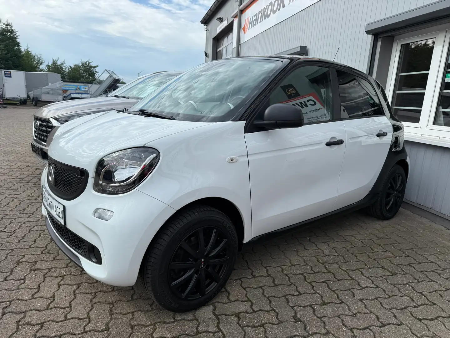 smart forFour Schwarz - 2