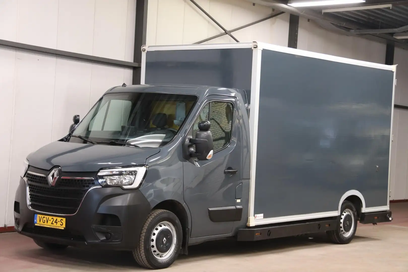 Renault Master 150PK AUTOMAAT LOWLINER VERKOOPWAGEN Grijs - 1