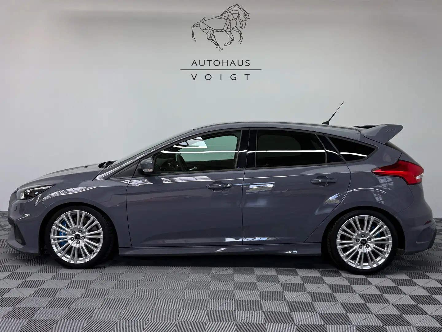 Ford Focus RS|Schale|2.Hand|Brembo|Sony|Kamera|Tempo|LED| Gris - 1
