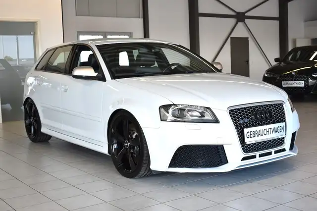 Audi RS3 SB 2.5 TFSI quattro/SUZUKA GRAU/TEMPOMAT/NAV
