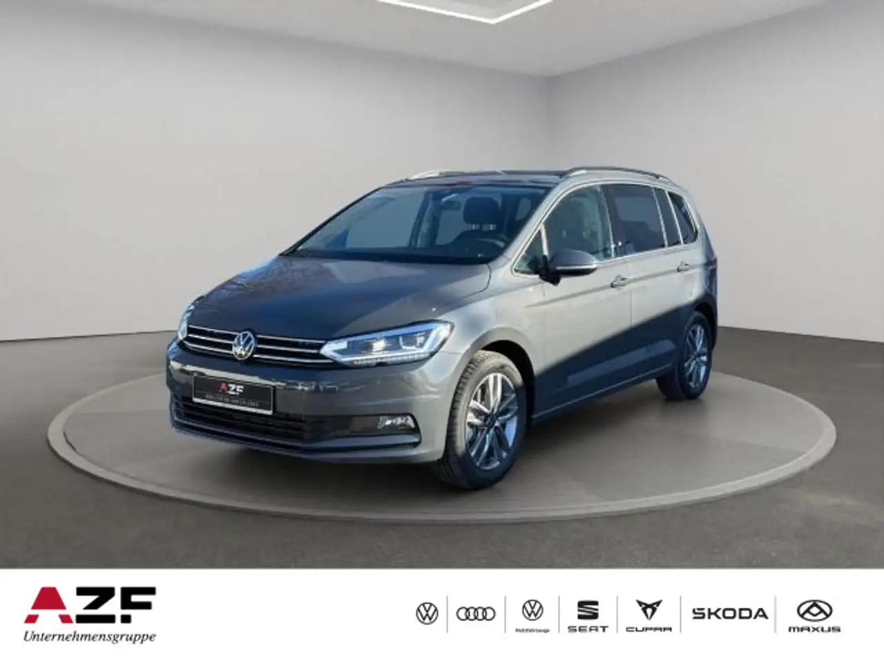 Volkswagen Touran Comfortline 1,5 l TSI DSG AHK+7 SITZE