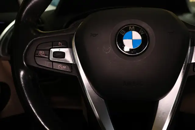 BMW X3 view 14
