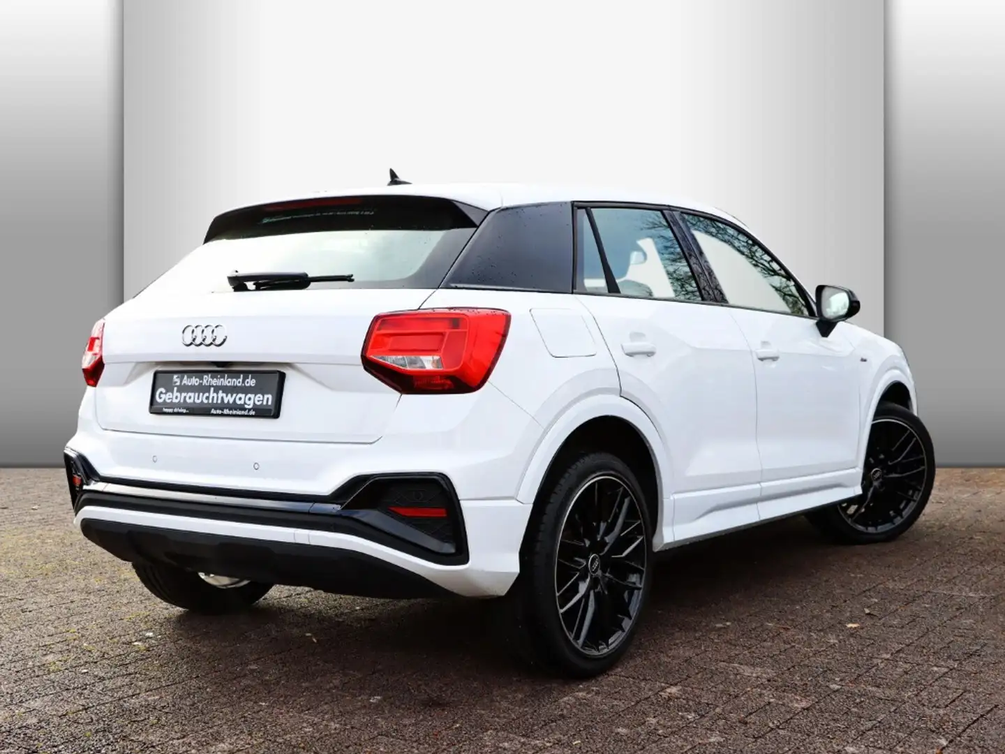 Audi Q2 S line 35 TFSI S tronic PANO/LED/NAVI/PDC/SITZHZ. Weiß - 2