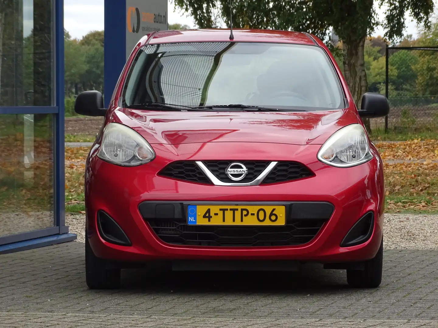 Nissan Micra 1.2 DIG-S Visia Rood - 2