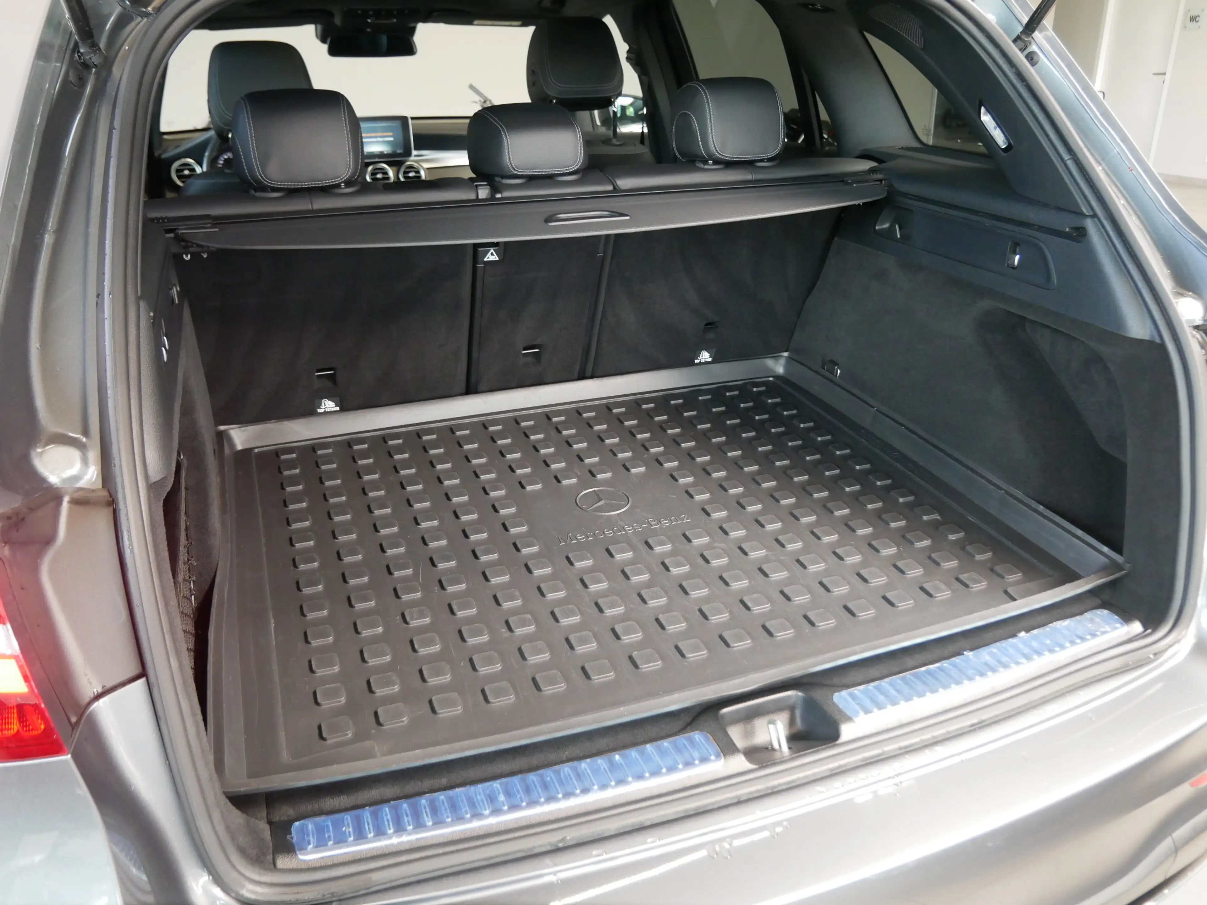 Mercedes-Benz GLC 350 d 4M AMG Standhz. Pano Junge Sterne 0428 — photo 9