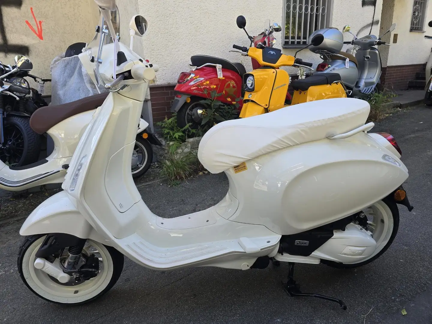 Vespa Sprint 125 White Edition limitiert Blanco - 2