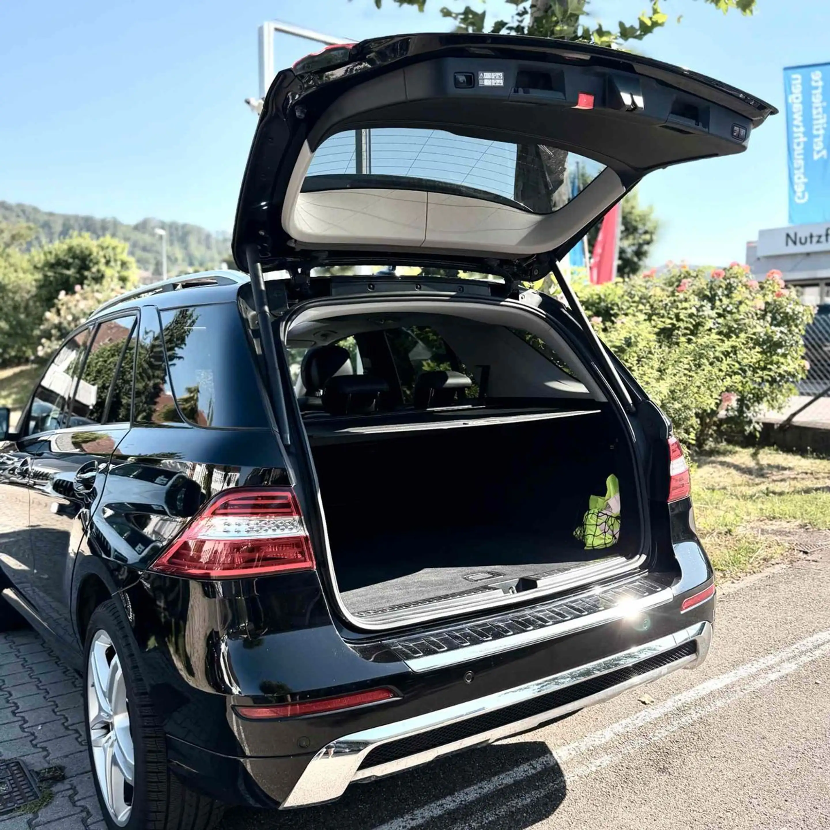 Mercedes-Benz ML 350 AMG-LINE/KAMERA/SHZ/MEM/PANO/AHK — photo 6